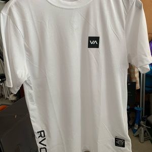 RVCA kids tshirt